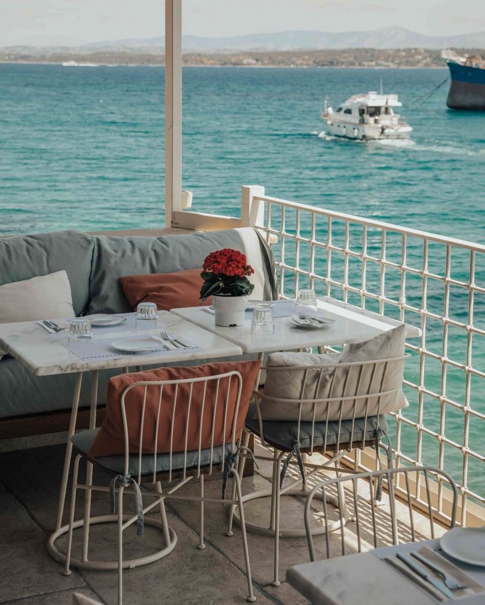 Σπέτσες Η Μαρίνα Κουταρέλλη του Spetses mini Marathon μάς ξεναγεί στα